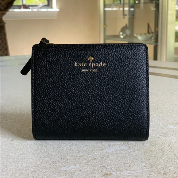 kate spade Handbags - NWT❗️Kate Spade Wallet